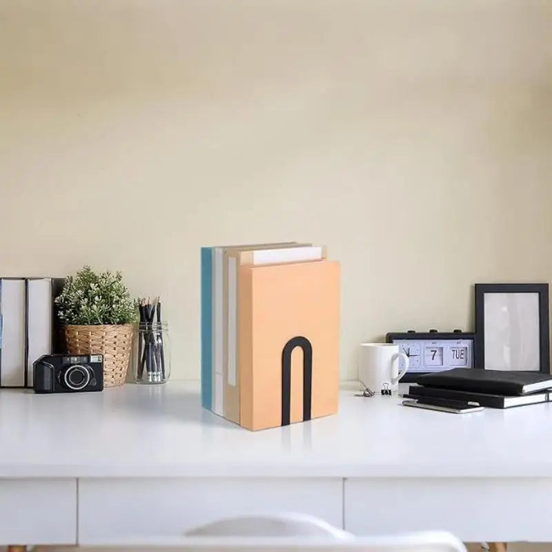 Heavy Duty 1 Pair L-shaped Iron Bookends Space-saving Design Ideal for Workspaces