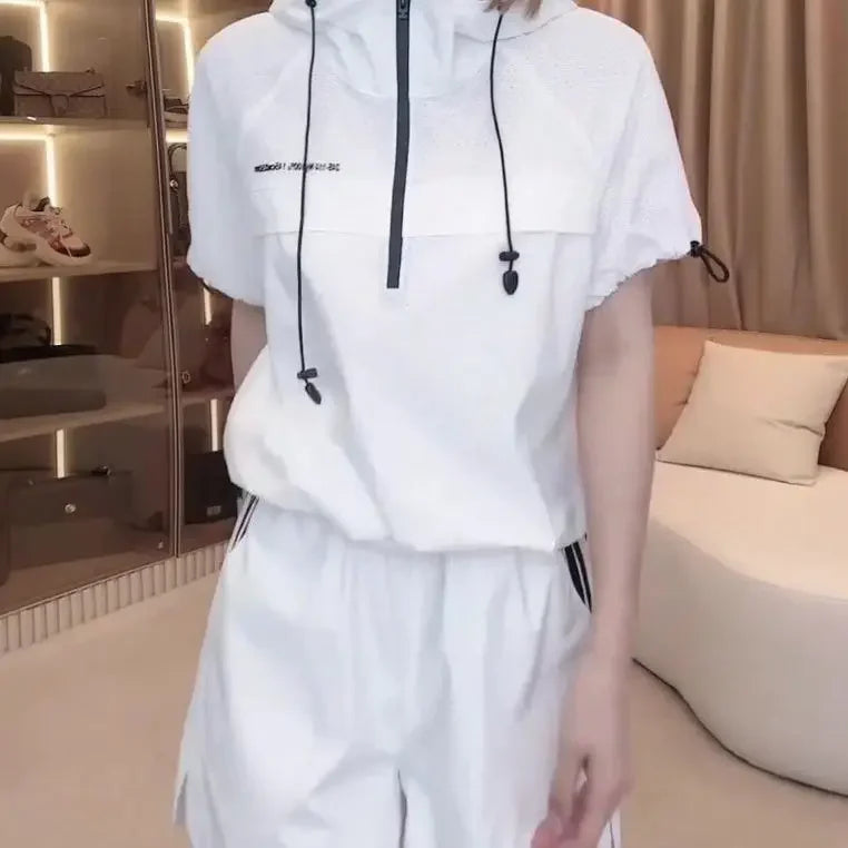 Golf clothing  Women's golf suits  Summer new style golf attire  Fashionable casual sports suits  Women's golf clothing