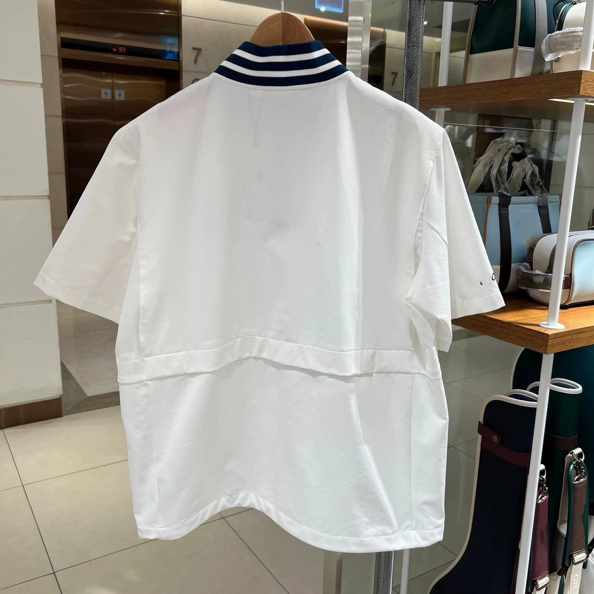 Golf Clothing Men Brand Breathable Quick Drying Golf Shirt Man Outdoor Short Sleeved Lapel Loose Golf T Shirt